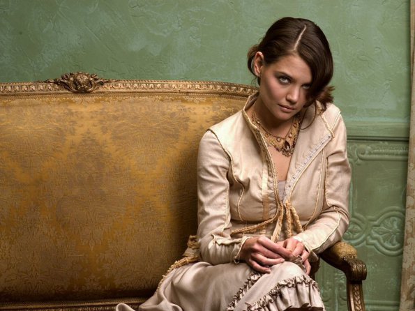 Katie-Holmes-83