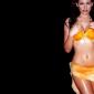 Kelly-Brook-61