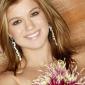 Kelly-Clarkson-11