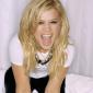 Kelly-Clarkson-2