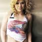 Kelly-Clarkson-39