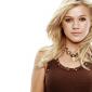 Kelly-Clarkson-5