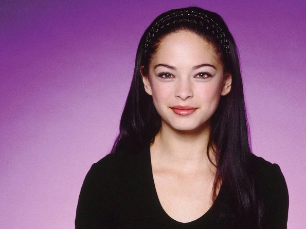 Kristin-Kreuk-108