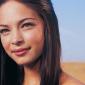Kristin-Kreuk-32
