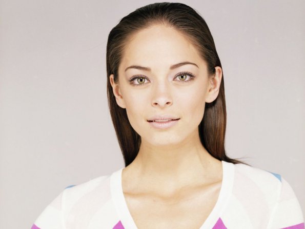 Kristin-Kreuk-39