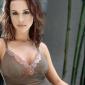 Lacey-Chabert-34