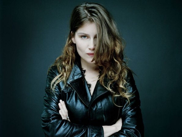 Laetitia-Casta-18