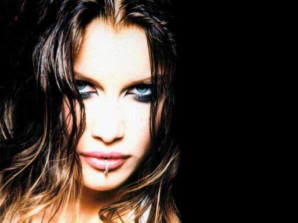 Laetitia-Casta-3