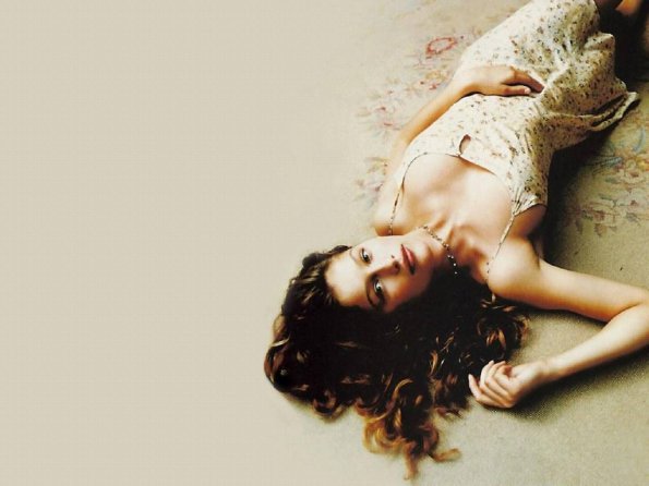 Laetitia-Casta-41