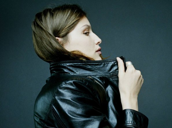 Laetitia-Casta-45
