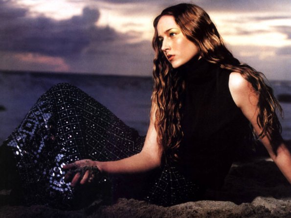 Leelee-Sobieski-3