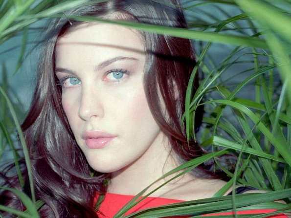 Liv-Tyler-23