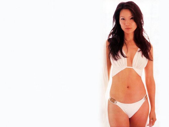 Lucy-Liu-29