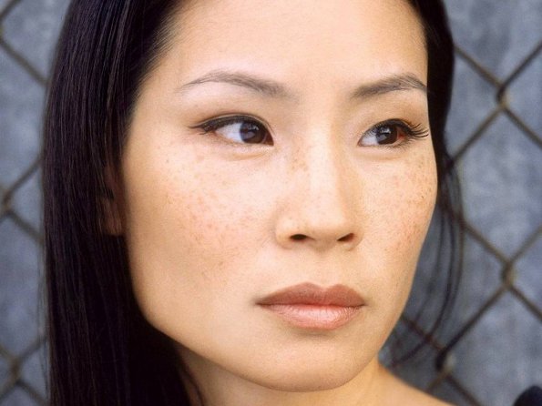 Lucy-Liu-32