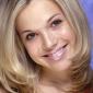 Mandy-Moore-13