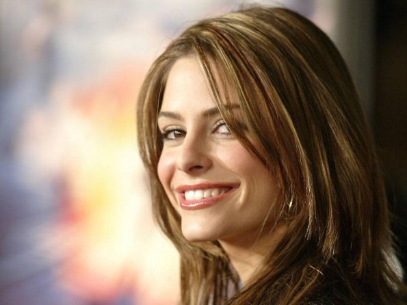 Maria-Menounos-5