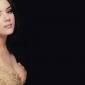 Martine-McCutcheon-3