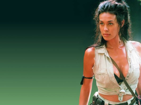 Megan-Gale-2