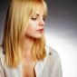 Mena-Suvari-51