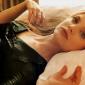 Mena-Suvari-78