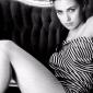 Mia-Kirshner-11