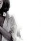 Mia-Kirshner-13