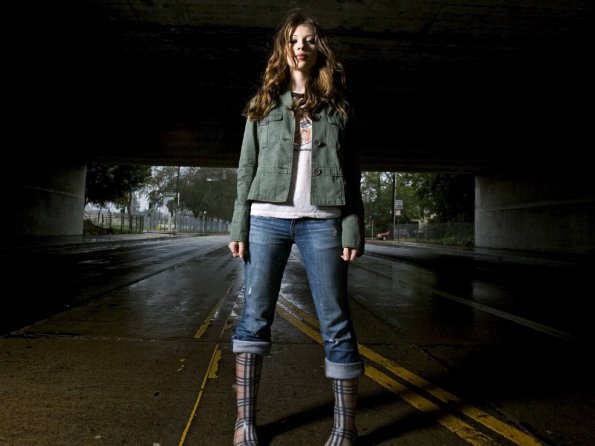 Michelle-Trachtenberg-21