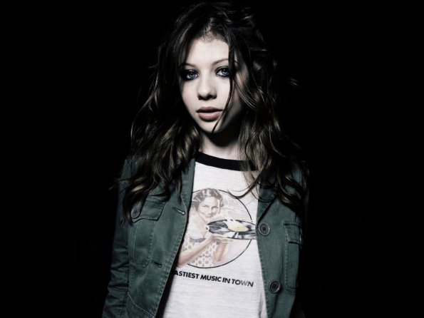 Michelle-Trachtenberg-22