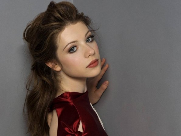 Michelle-Trachtenberg-34