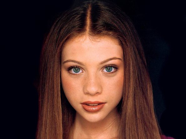 Michelle-Trachtenberg-67