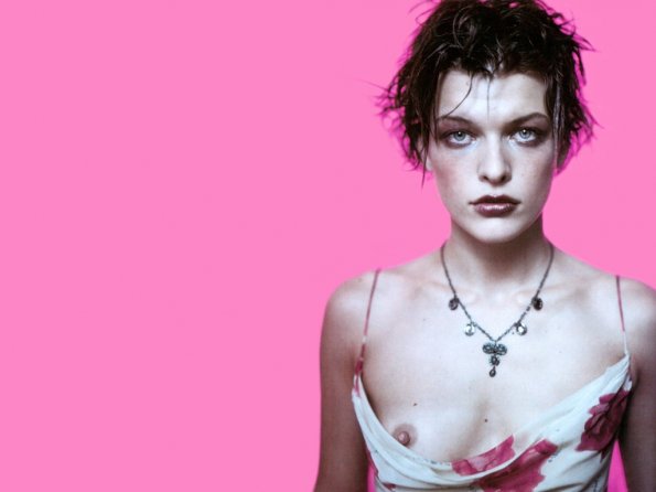 Milla-Jovovich-27