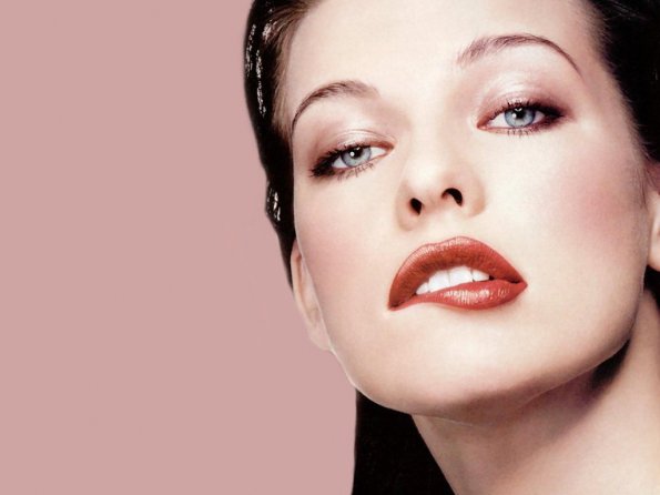 Milla-Jovovich-55