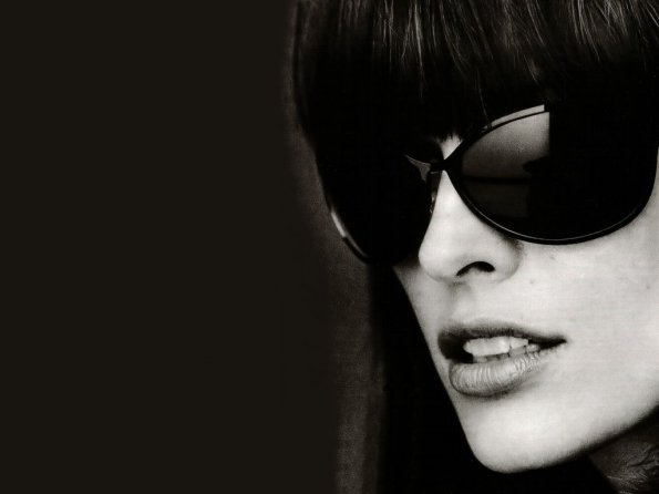Milla-Jovovich-58