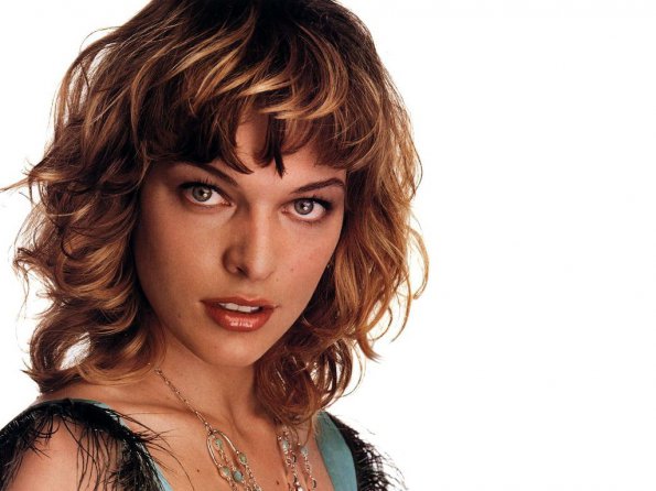 Milla-Jovovich-62