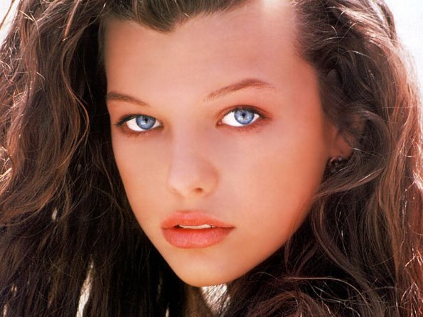 Milla-Jovovich-64