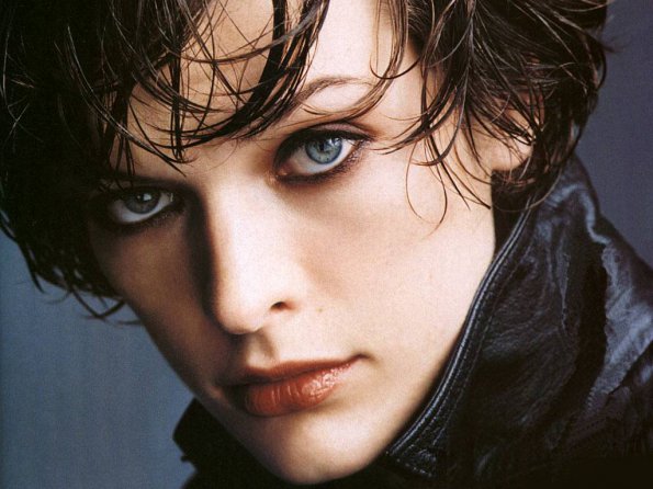 Milla-Jovovich-95