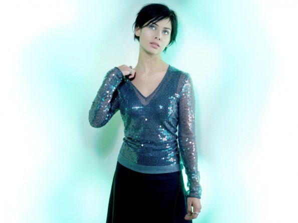 Natalie-Imbruglia-19