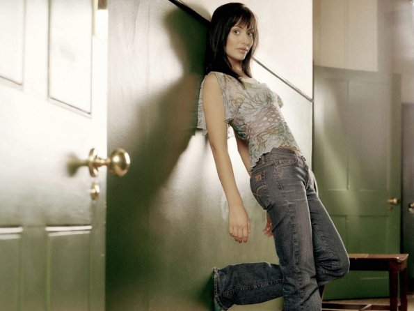 Natalie-Imbruglia-39