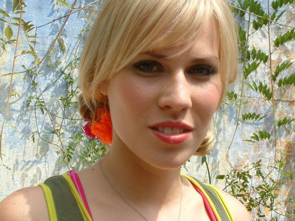 Natasha-Bedingfield-16