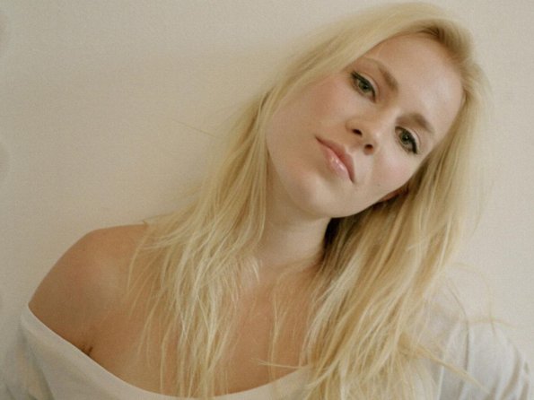 Natasha-Bedingfield-3