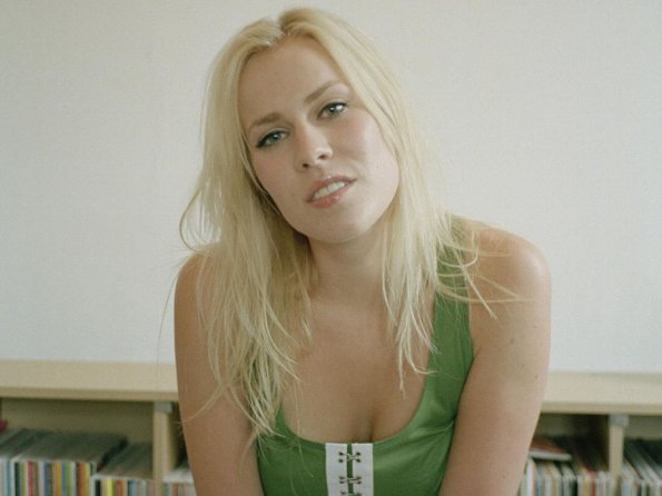 Natasha-Bedingfield-5