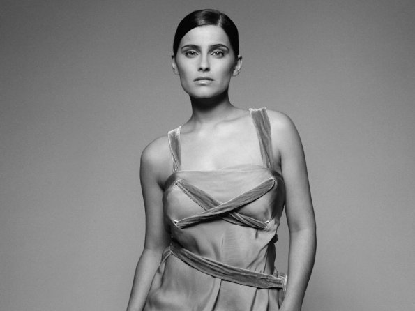Nelly-Furtado-15