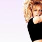 Pamela-Anderson-118