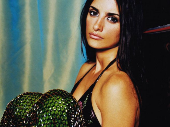 Penelope-Cruz-21
