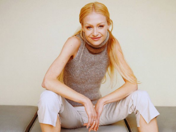 Portia-de-Rossi-12