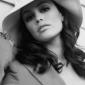 Rachel-Bilson-22