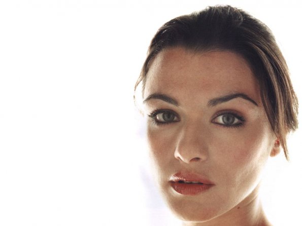 Rachel-Weisz-21