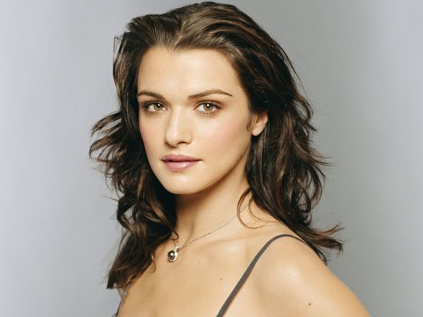 Rachel-Weisz-27
