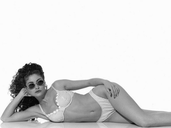 Rebecca-Gayheart-8