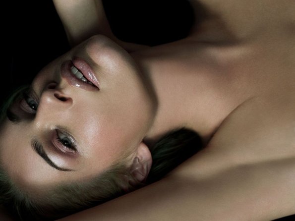 Rebecca-Romijn-3